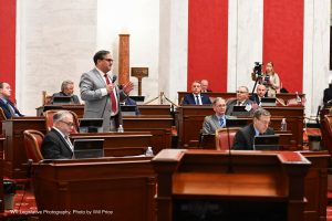Senate passes campus carry bill, sends it to the House of Delegates